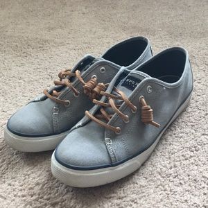 Sperry Top-Sider Women’s Seacoast Canvas Sneaker